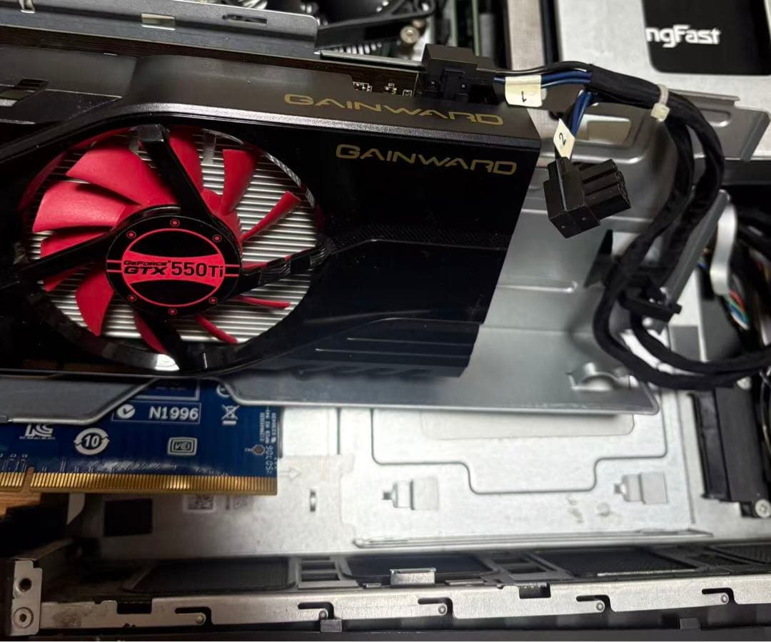 りょうた 品/X51 R2/i7/メ16/モニターセット