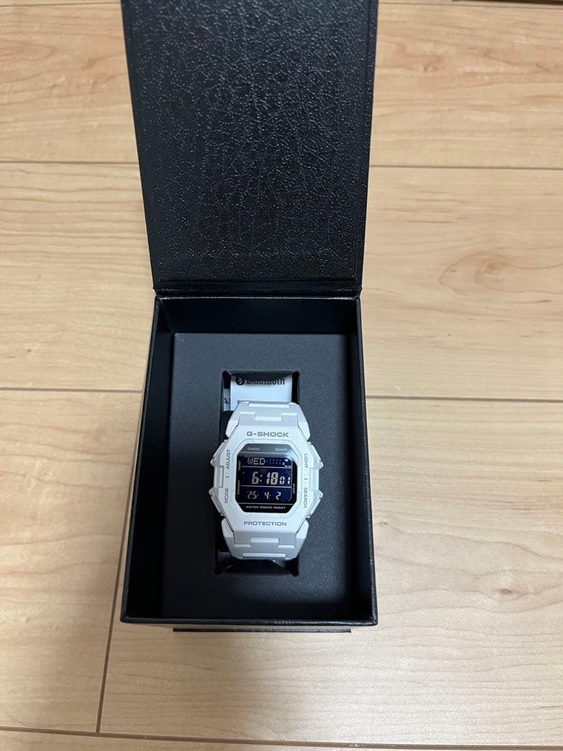 新京成電鉄78周年記念品G-SHOCK 腕時計