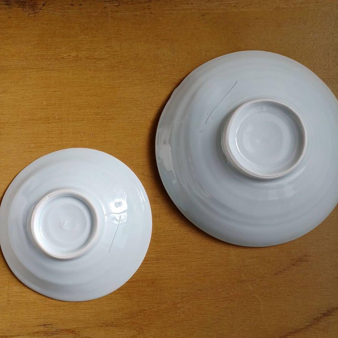 吉川千香子さんの青白磁のお皿　２枚