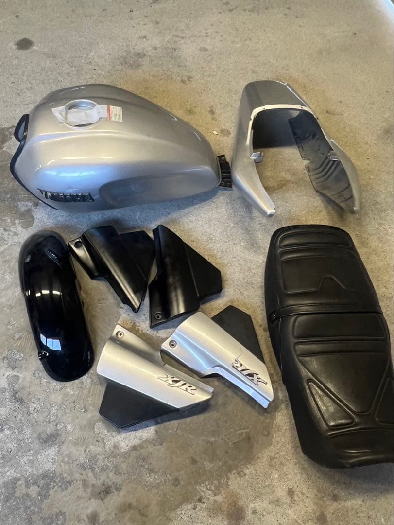 XJR400R 外装売り