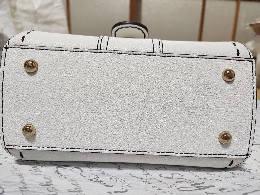 東京百花　シロリネ　本革　2wayショルダーバッグ　ホワイト