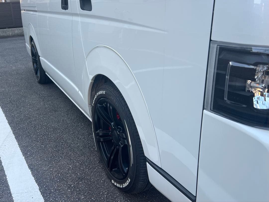 ⭐︎美品⭐︎ハイエース⭐︎ ABSオーバーフェンダー