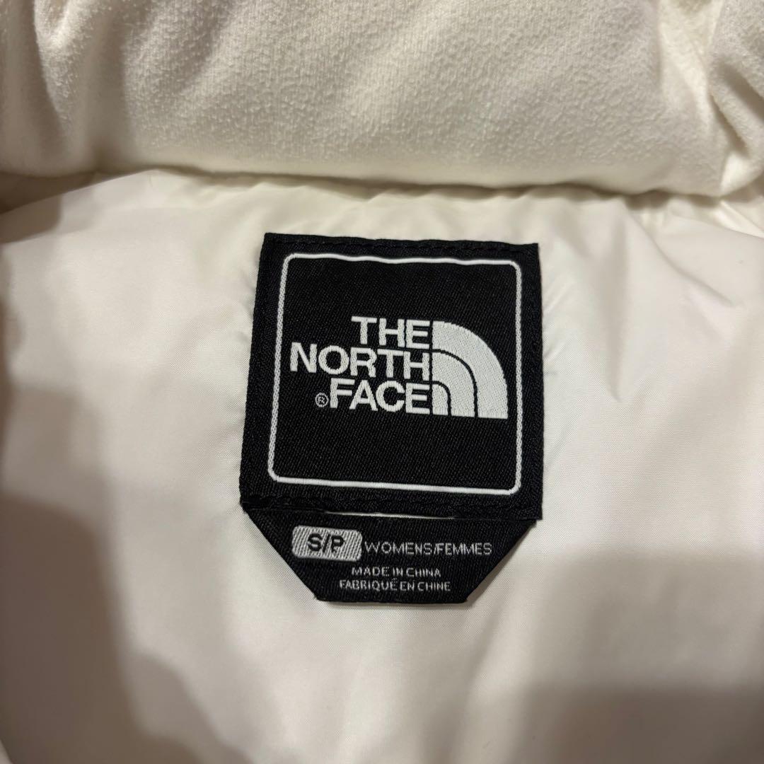 【ザ・ノースフェイス】ヌプシ　ダウンベスト　700 白　S 刺繍ロゴ　美品　g
