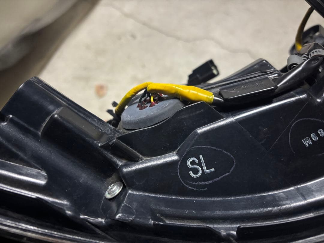 220系　クラウン　テールレンズ