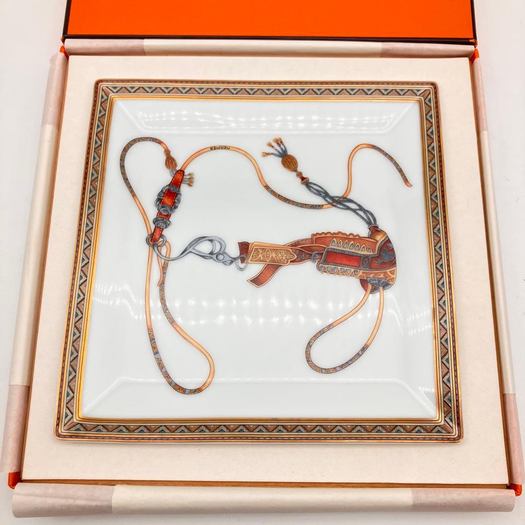 箱付き 未使用 エルメス スクエア プレート お皿 シュバルドリアン