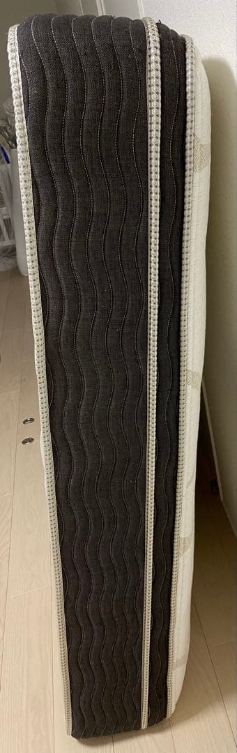 シモンズ　Beautyrest クイーンマットレス