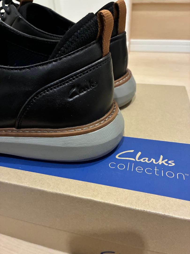 【美品】Clarks ブランティンプレーン（ブラックレザー）