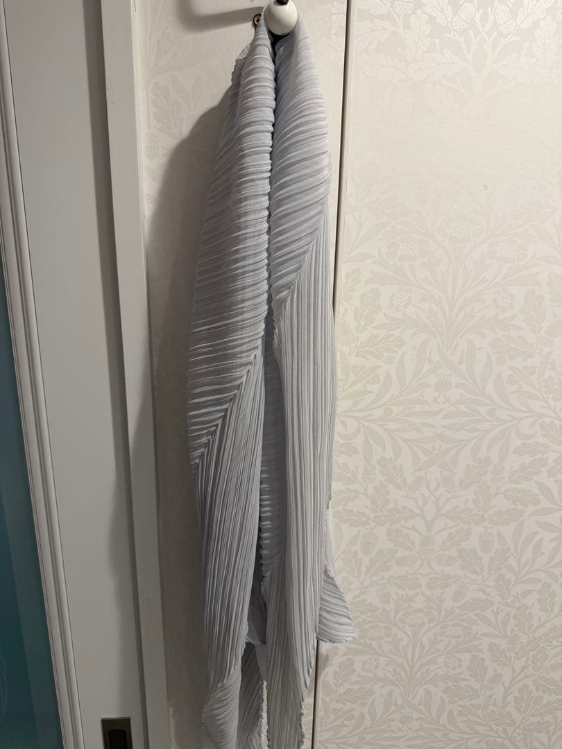 プリーツプリーズ　ストール