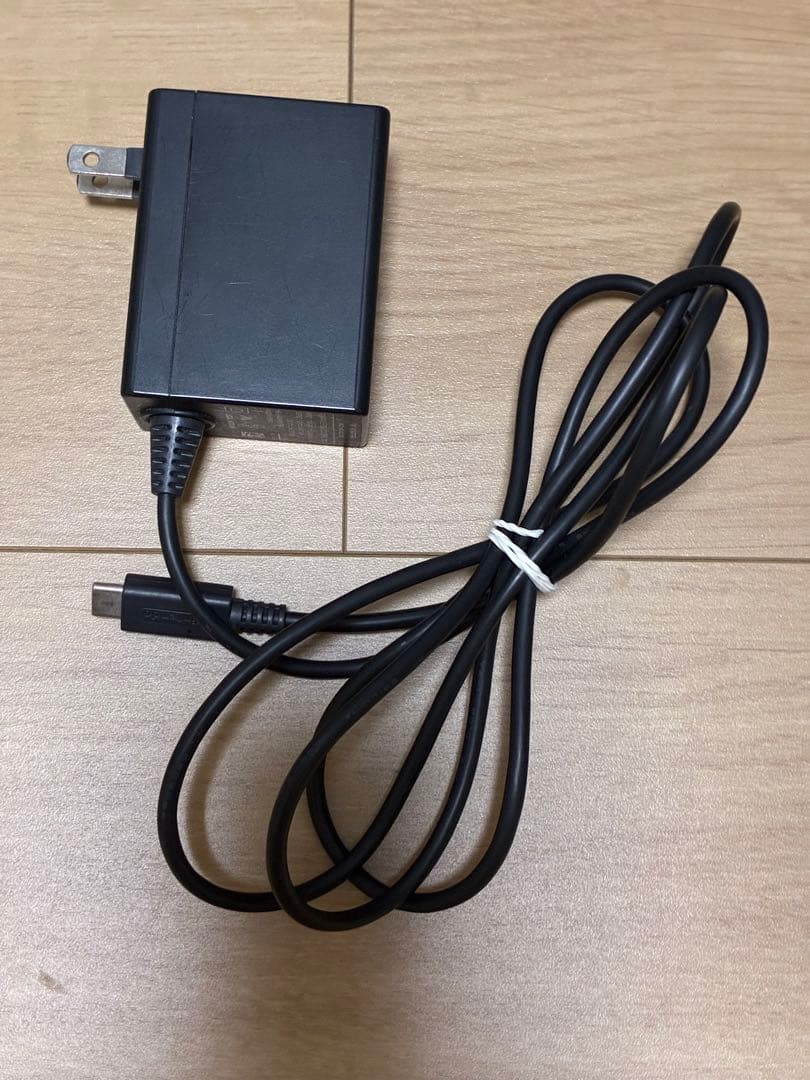 美品 Nintendo Switch ライト 本体 グレー