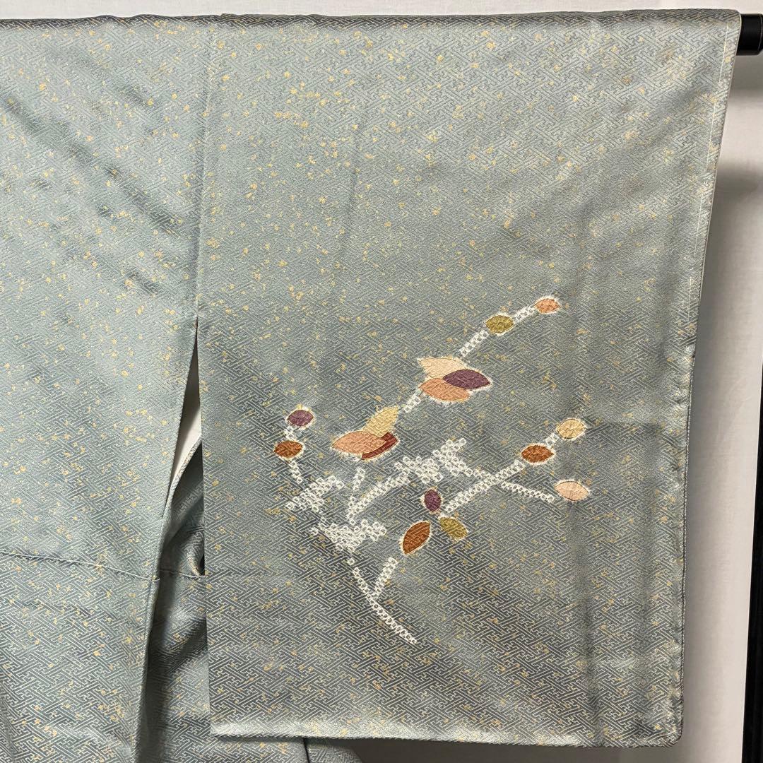 D172 訪問着　絞り　金駒刺繍　正絹　着物　袷　しつけ糸付き未使用極美品
