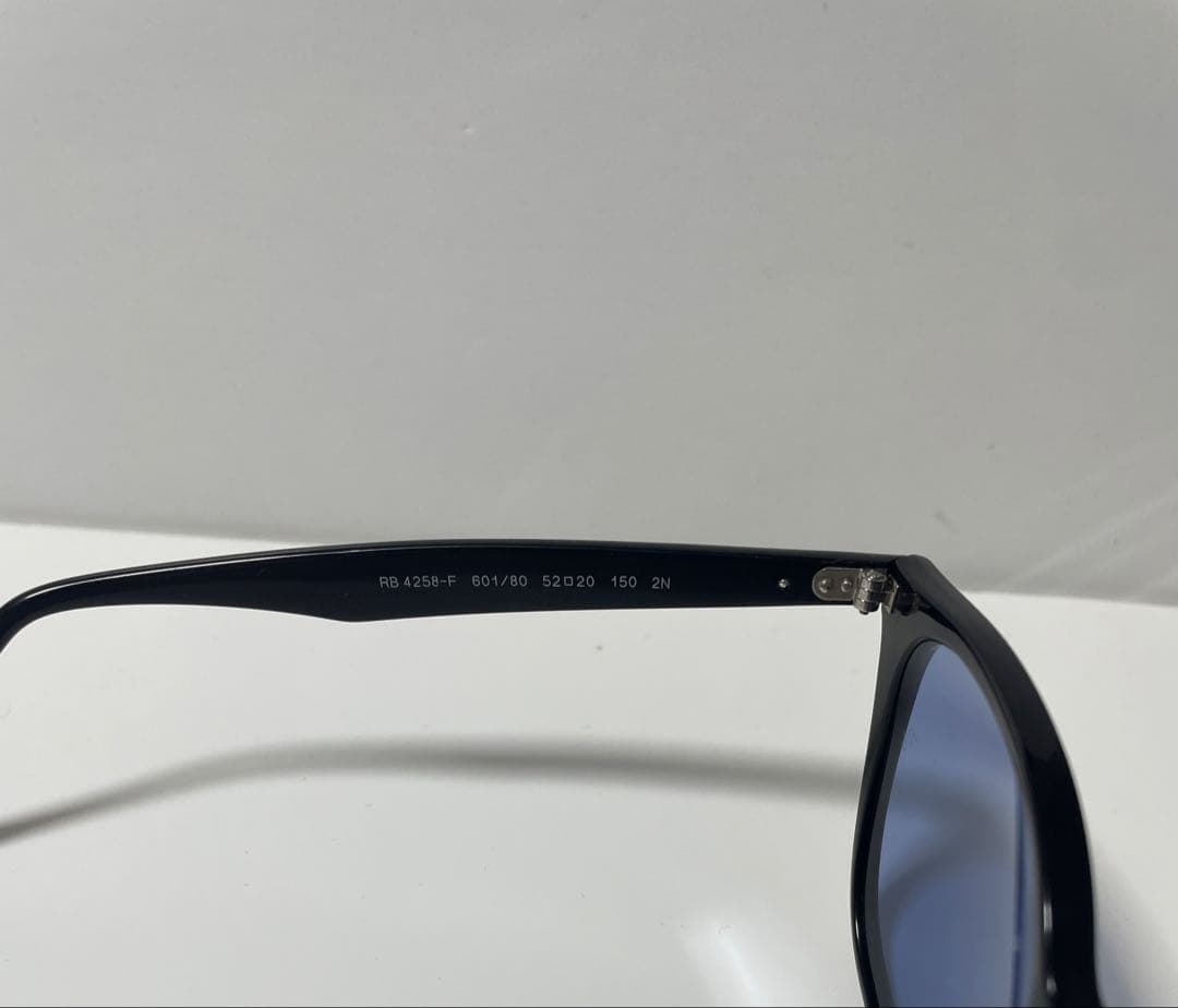 Ray-Ban RB 4258-F 601/80 メーカー保証書付 ブルーレンズ