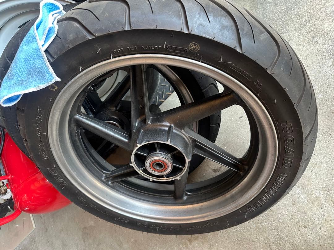 イグマ様 前後セット　ジェイド250 タイヤホイール