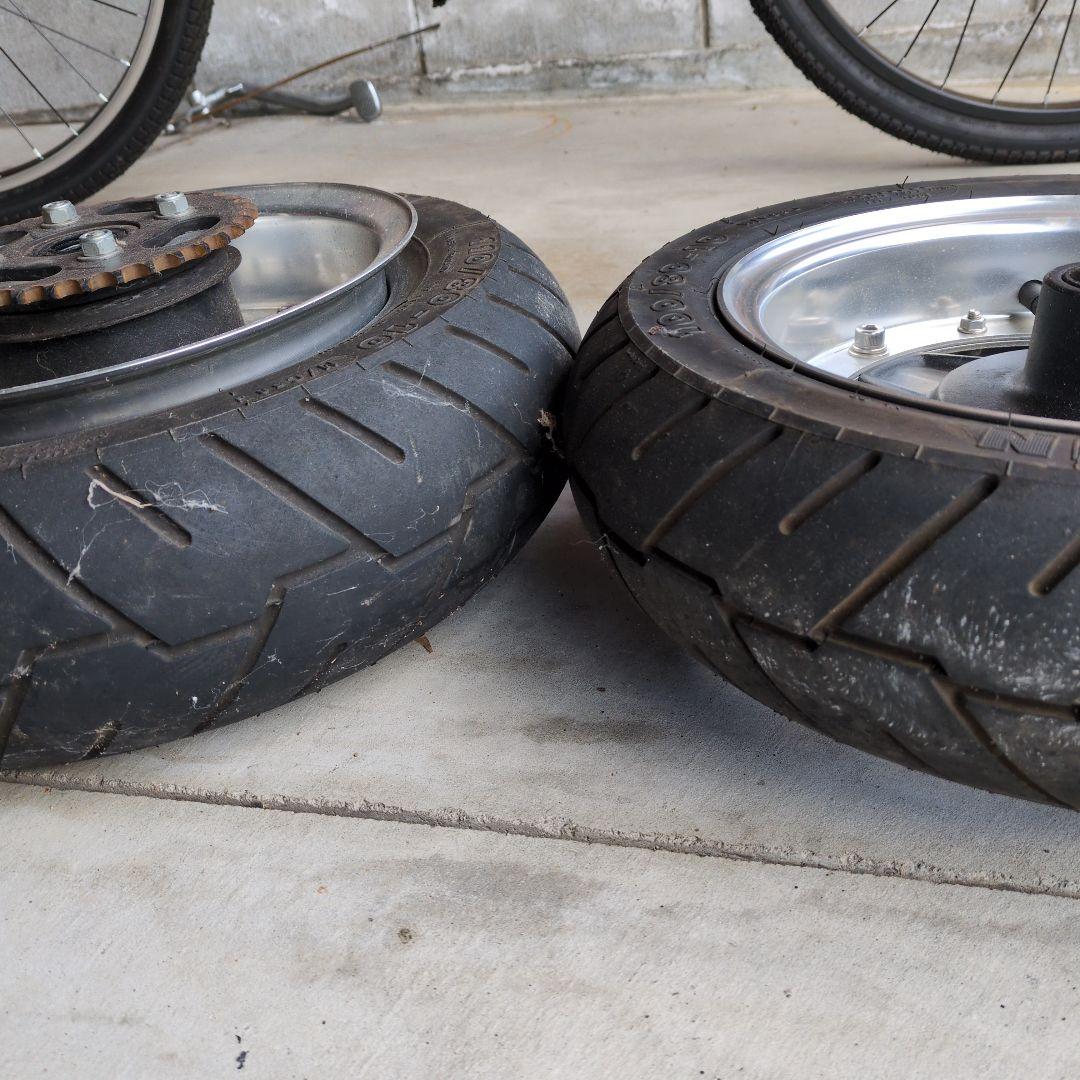 シャリー　タイヤ・ホイール