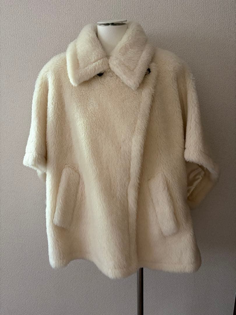 マックスマーラ Max Mara/ TEBE1 テベ テディベア ケープ