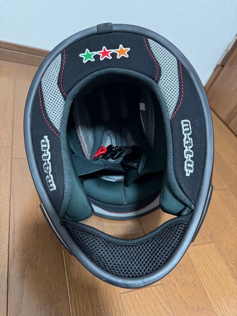 Red Bull フルフェイスヘルメット（ヘッドパット付）