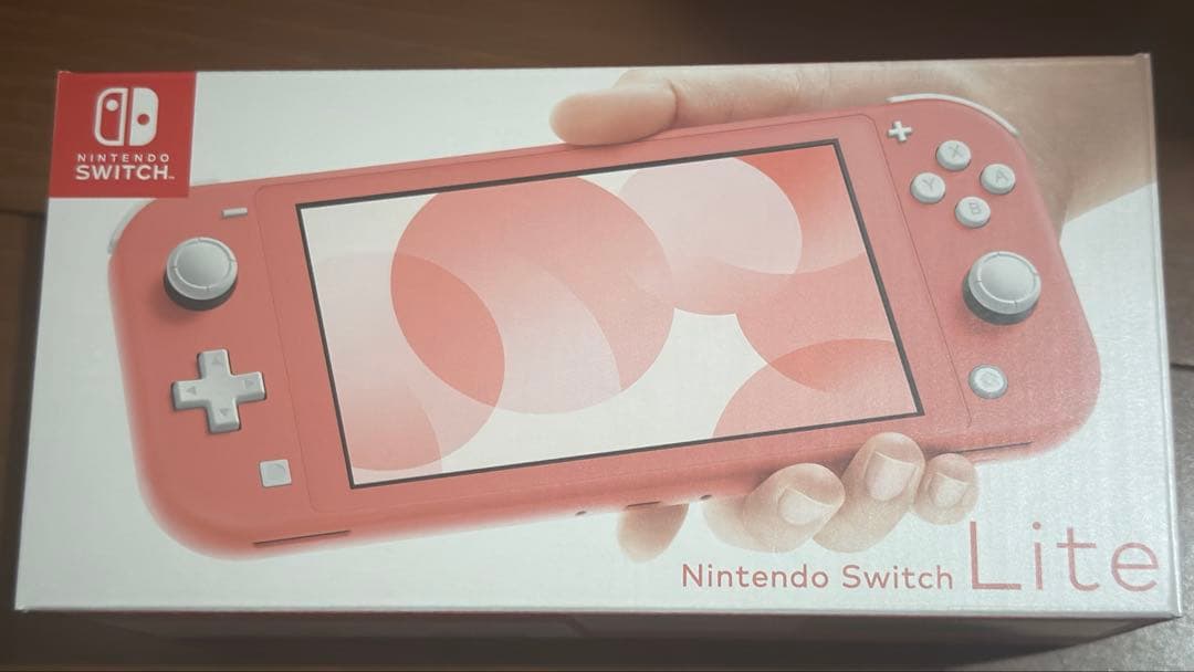 Nintendo Switch Lite コーラル本体