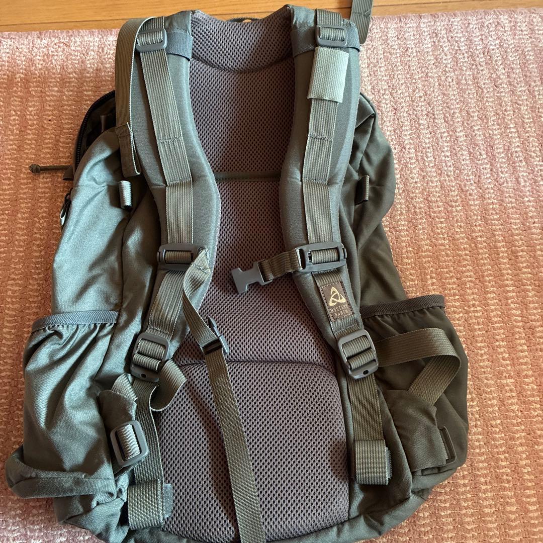 美品　ミステリーランチ　ストリートファイター　フォリッジ　刺繍ロゴ