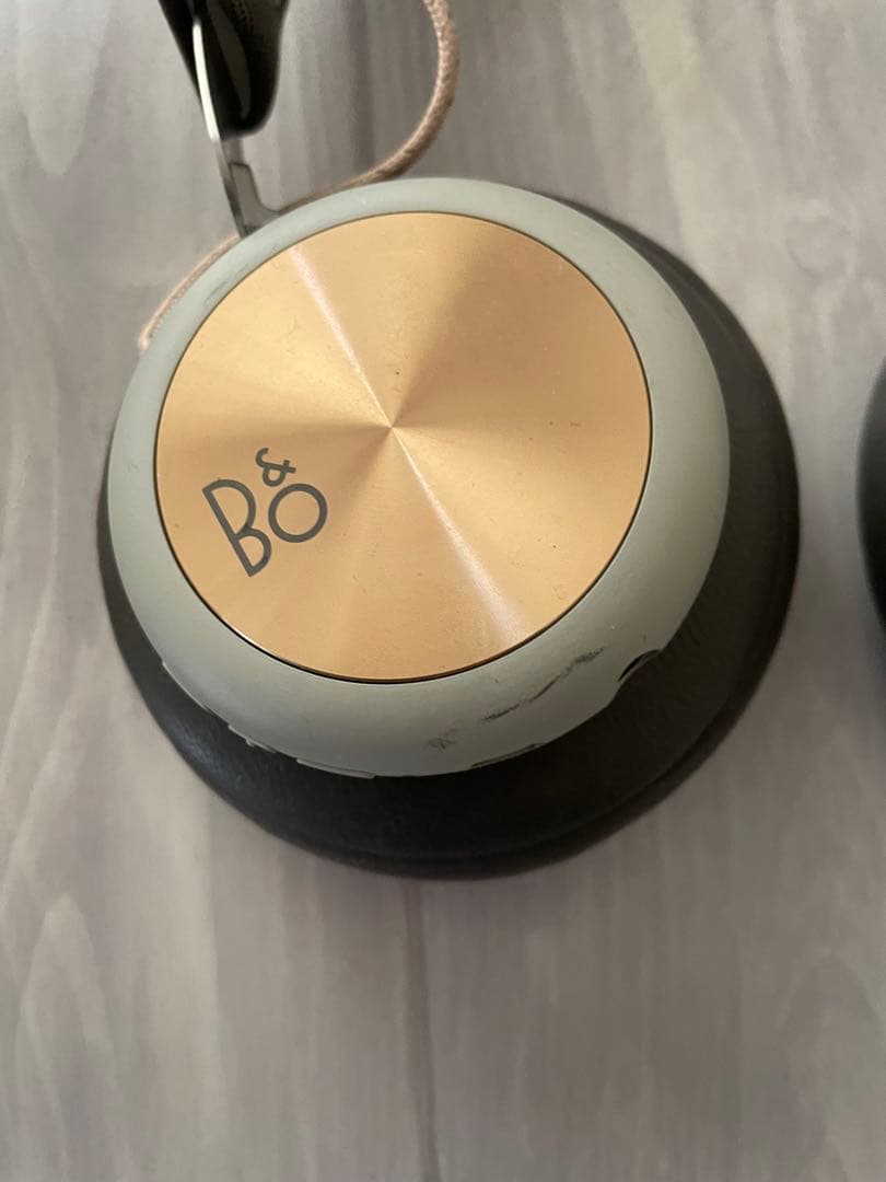 B&O ワイヤレスヘッドホン グレー・ゴールド