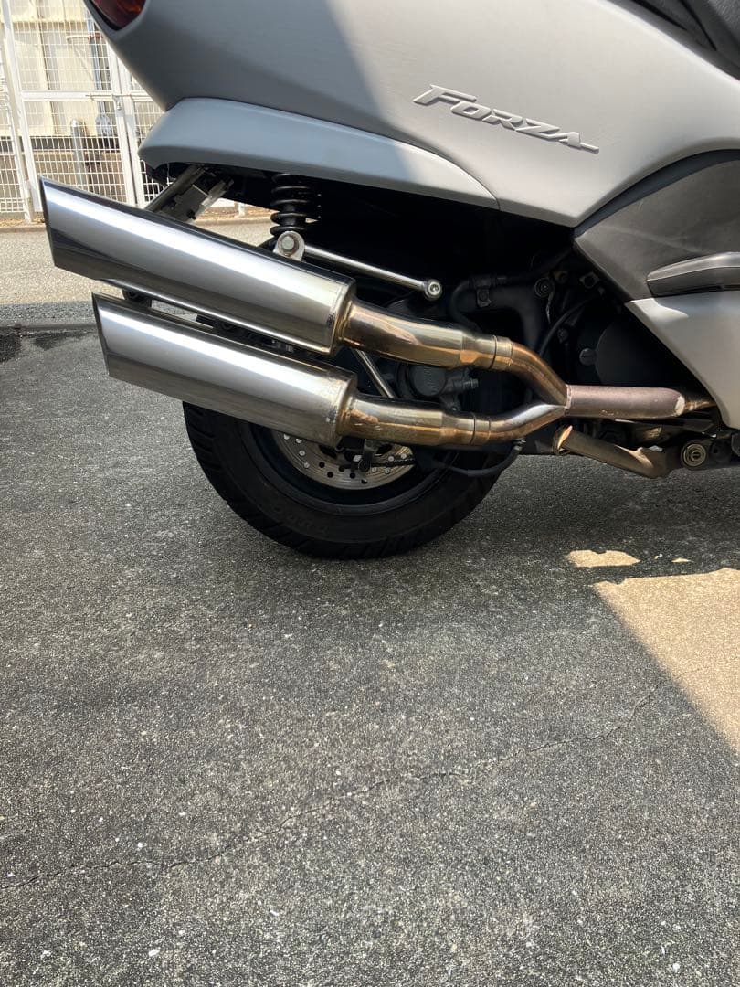 フォルツァ mf08 ナイトロマフラー