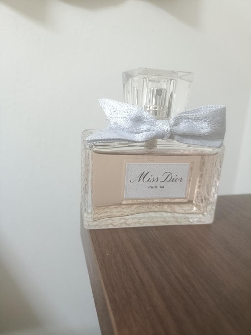 o*©様 ミスディオール　パルファン　香水　80ml