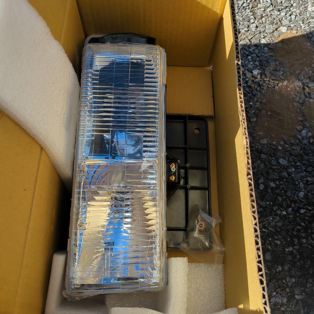 開封、検品のみ！シボレーアストロ ヘッドライトセット 左右