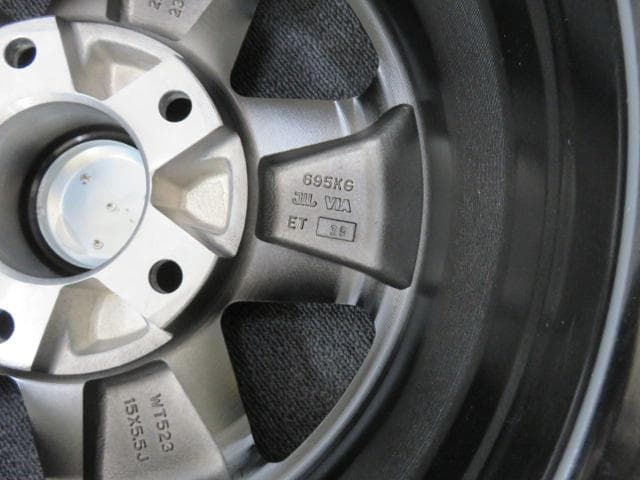 アウトレット品 ポルシェアロイ 15X4.5 5.5 5H 130 フックス