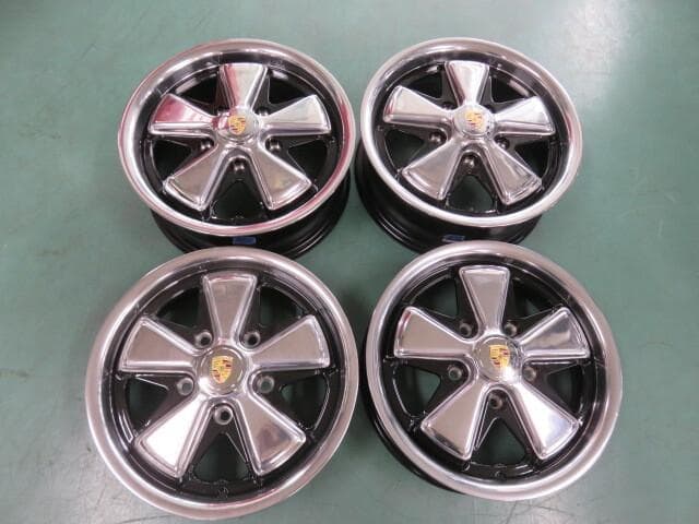 アウトレット品 ポルシェアロイ 15X4.5 5.5 5H 130 フックス