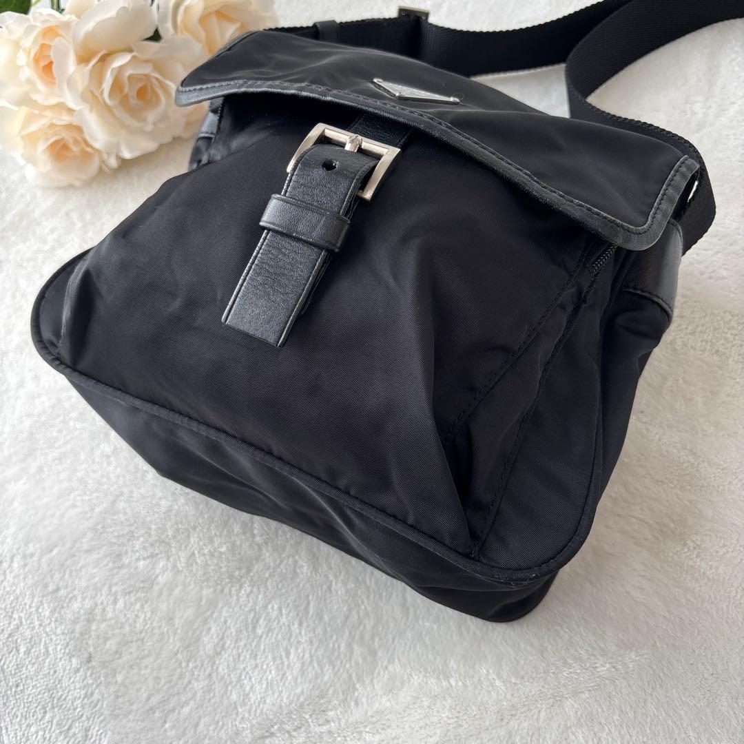 【極美品】PRADA プラダ ショルダーバッグ 三角ロゴ ナイロン フラップ