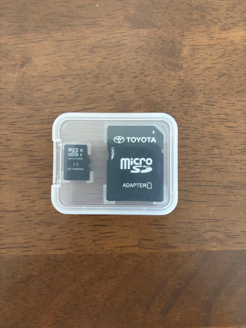 トヨタ純正SDナビ用地図更新SDカード　08675-0BF65 2024春版