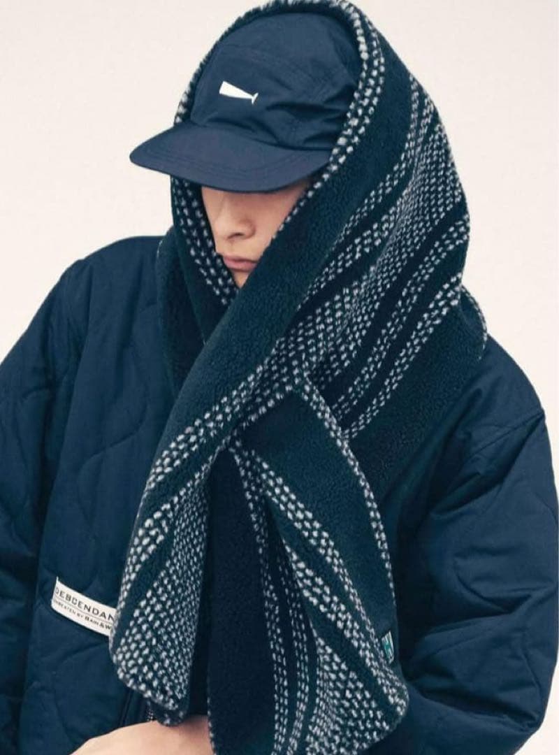 DESCENDANT HELLY HANSEN フリース　パイル　マフラー