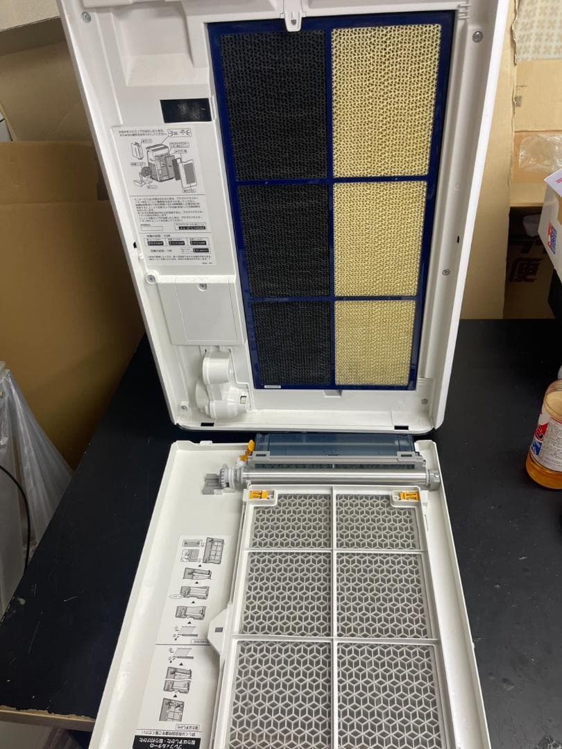 SHARP シャープ KI-JP100-W 加湿空気清浄機 2019年製