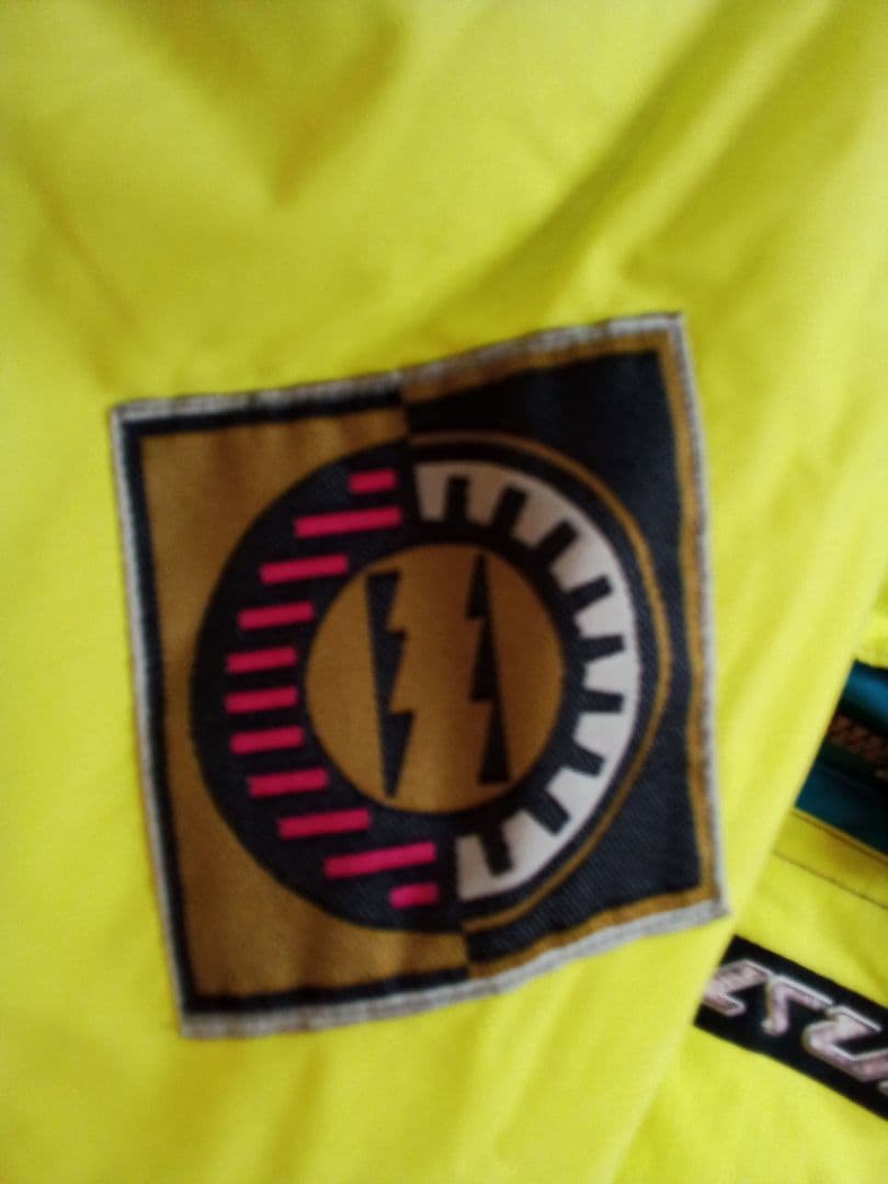 新品未使用　TAION マルチカラー スキーウェア　L　紫、青、黄、オレンジ