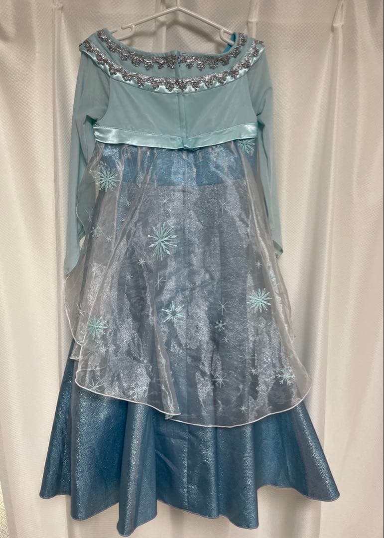 【最終値下げ】ディズニービビディバビディブティック　エルサドレス110サイズ