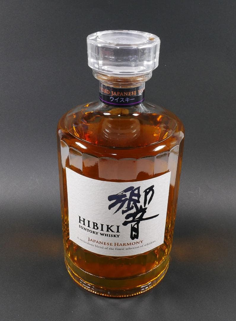 り*ん様 響 700ml