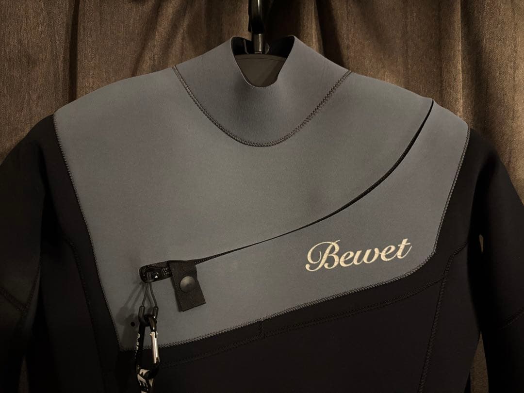 Bewet ビーウェット　ジャージフルスーツ　ジャーフル　フリーショルダー