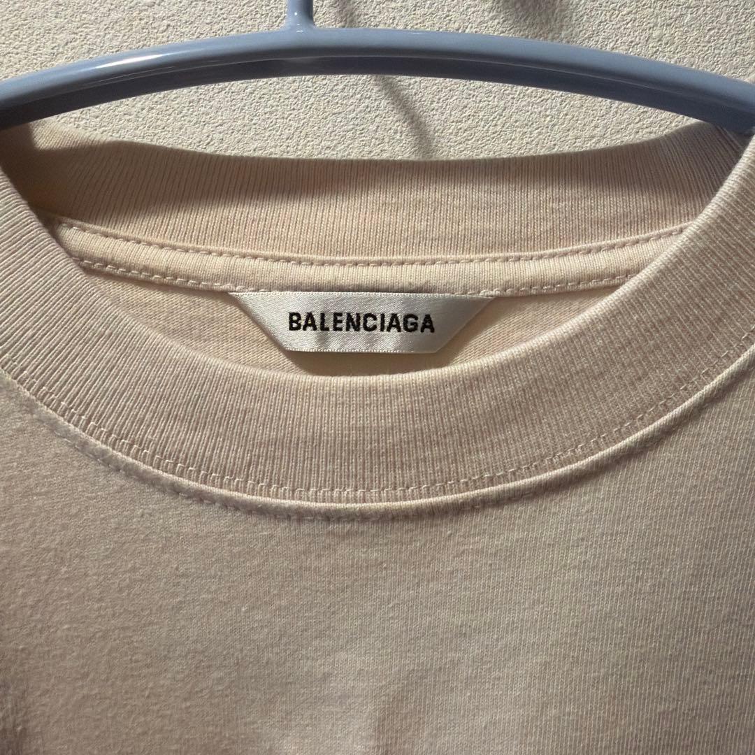 BALENCIAGA ロゴ入り 半袖Tシャツ クリーム