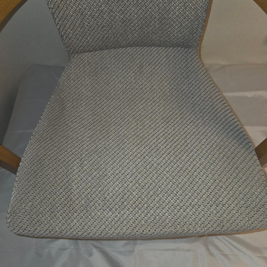 極美品 使用数回 定価9万 カリモク ダイニングチェア CT7800