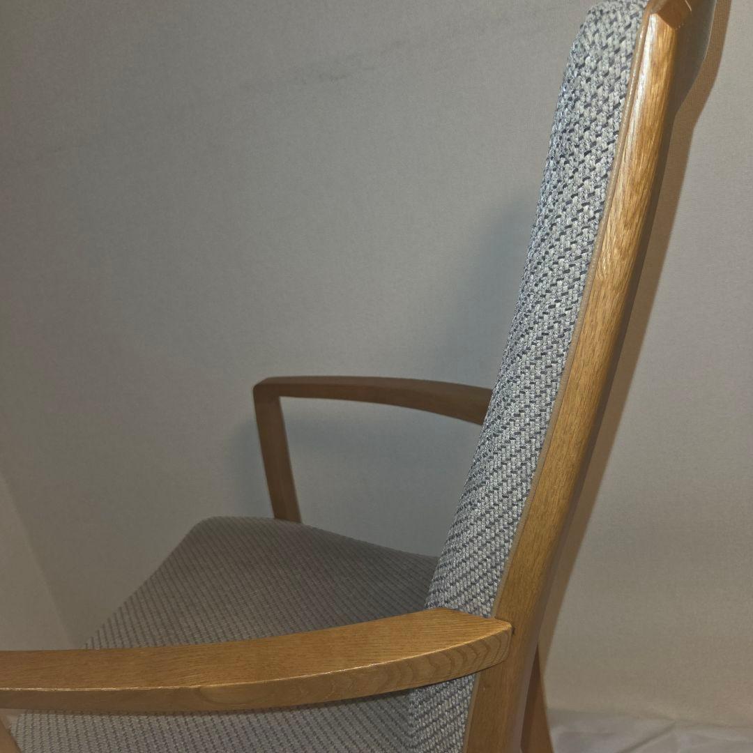 極美品 使用数回 定価9万 カリモク ダイニングチェア CT7800