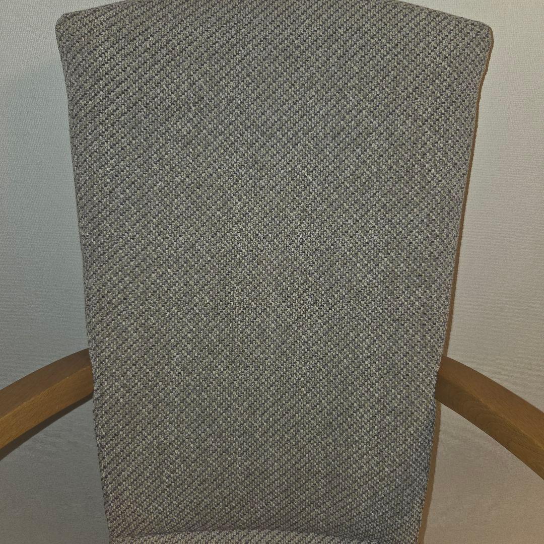 極美品 使用数回 定価9万 カリモク ダイニングチェア CT7800