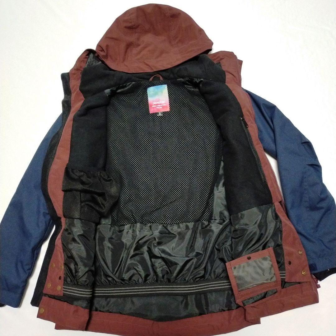 ✨未使用　フェニックス　X-niX　レディースＭ相当 スノーボードジャケット