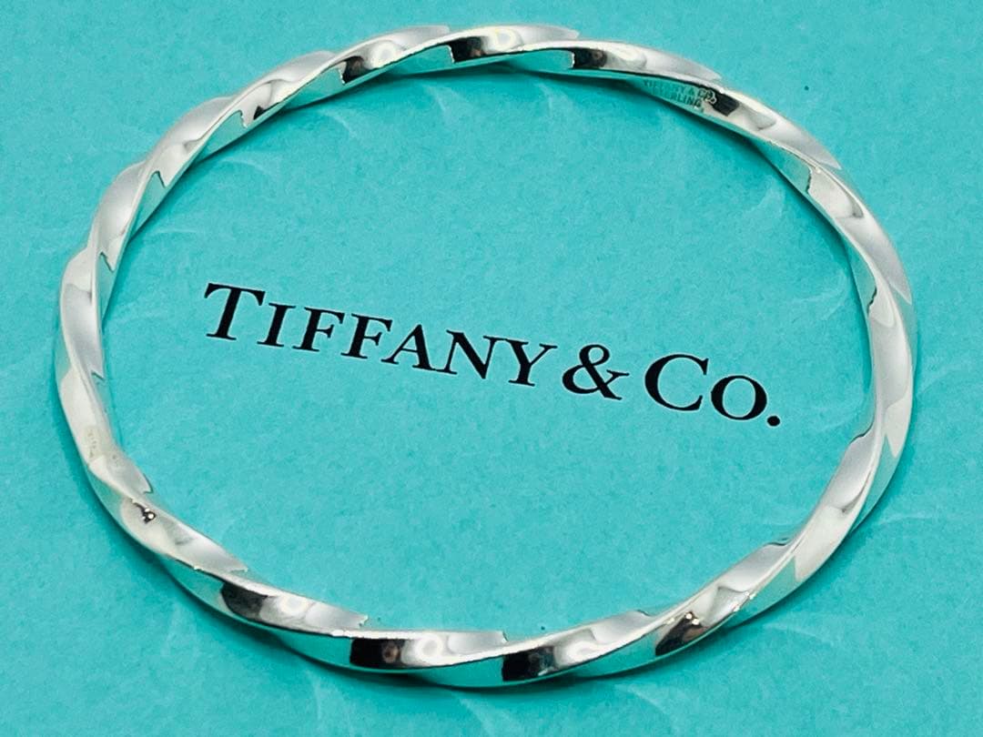 h152 美品　希少　ティファニー　ナイフエッジ　ツイスト　バングル　925
