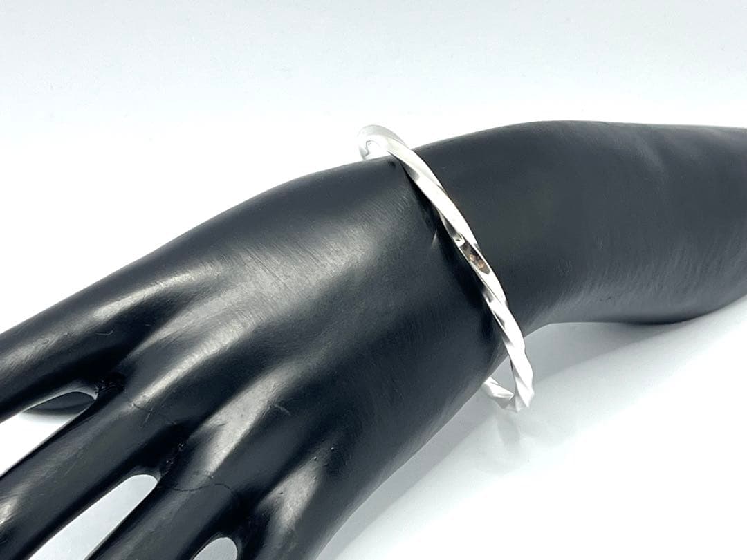 h152 美品　希少　ティファニー　ナイフエッジ　ツイスト　バングル　925