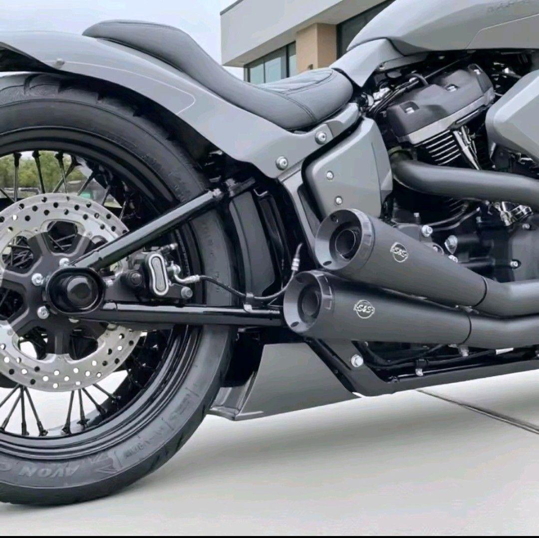 ソフテイル バックフレームスポイラー