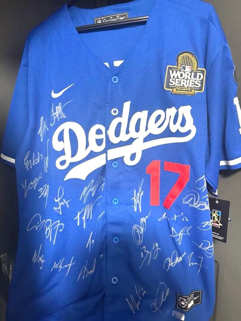 2024年ロサンゼルス・ドジャース　大谷翔平　直筆サインユニフォーム　証明書あり