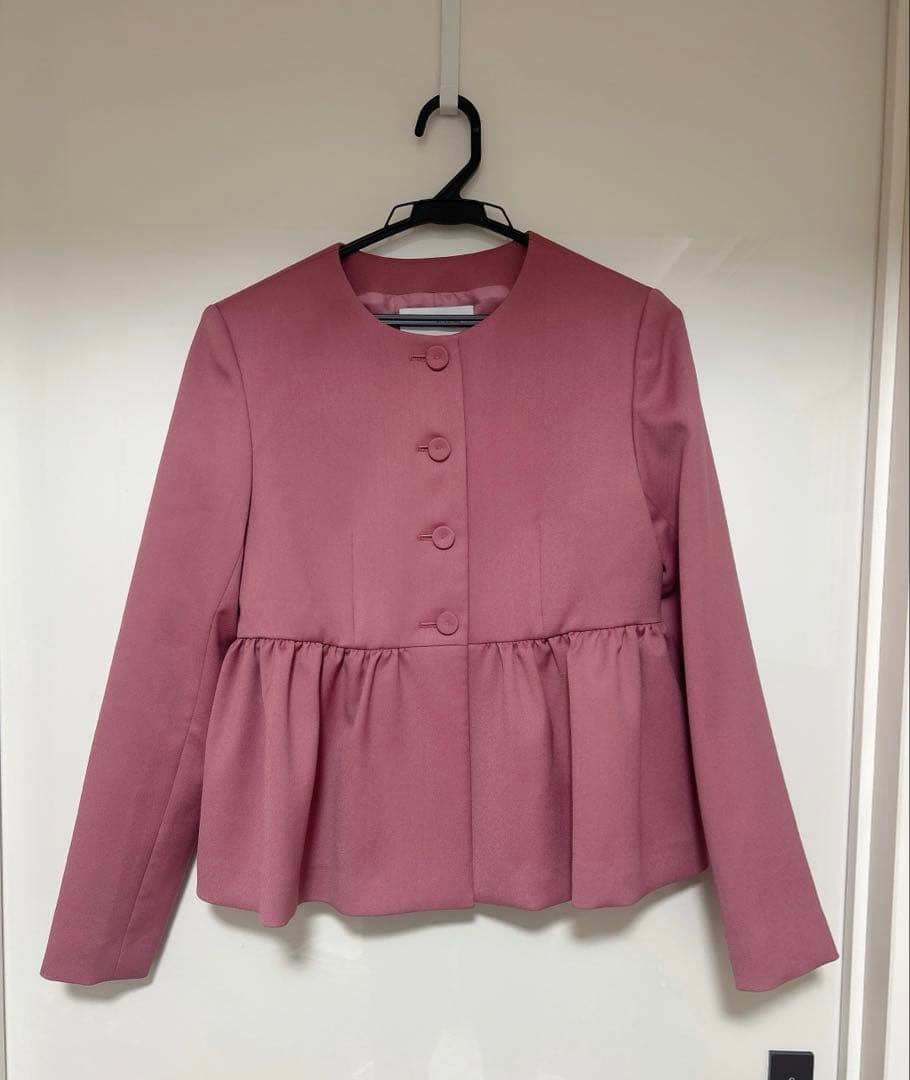 アルアバイル　ルルウィルビー カルゼペプラムジャケット