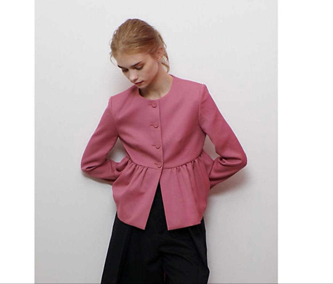 アルアバイル　ルルウィルビー カルゼペプラムジャケット