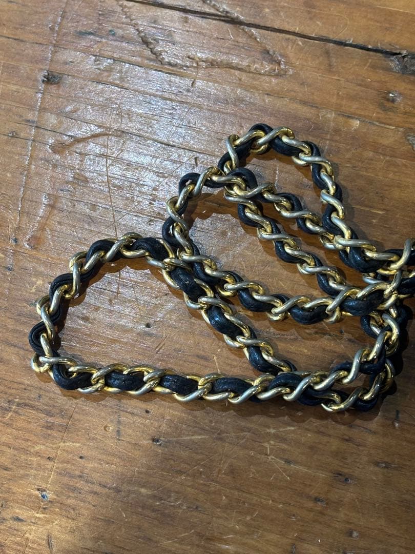 CHANEL シャネル　デカココ　ココマーク チェーンショルダーバッグ　レザー