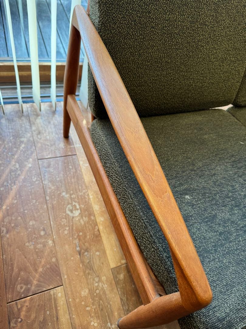 ペーパーナイフソファ　カイ クリスチャンセン　3人掛け　チーク材　宮崎椅子製作所