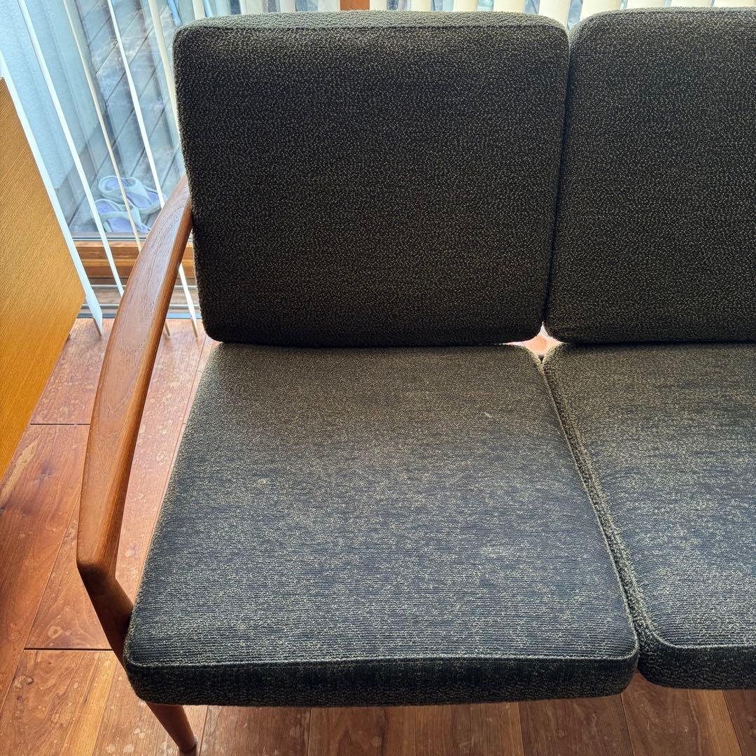 ペーパーナイフソファ　カイ クリスチャンセン　3人掛け　チーク材　宮崎椅子製作所