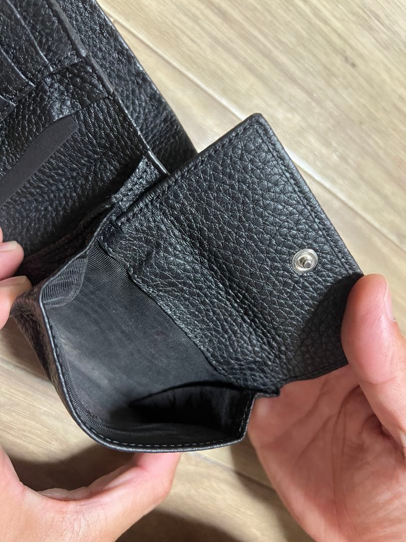 FENDI 二つ折り財布 黒 ケース付き セレリア 財布
